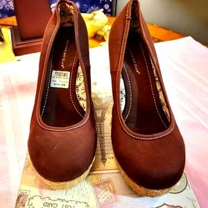 Montego Bay Brown Wedges-7 1/2W